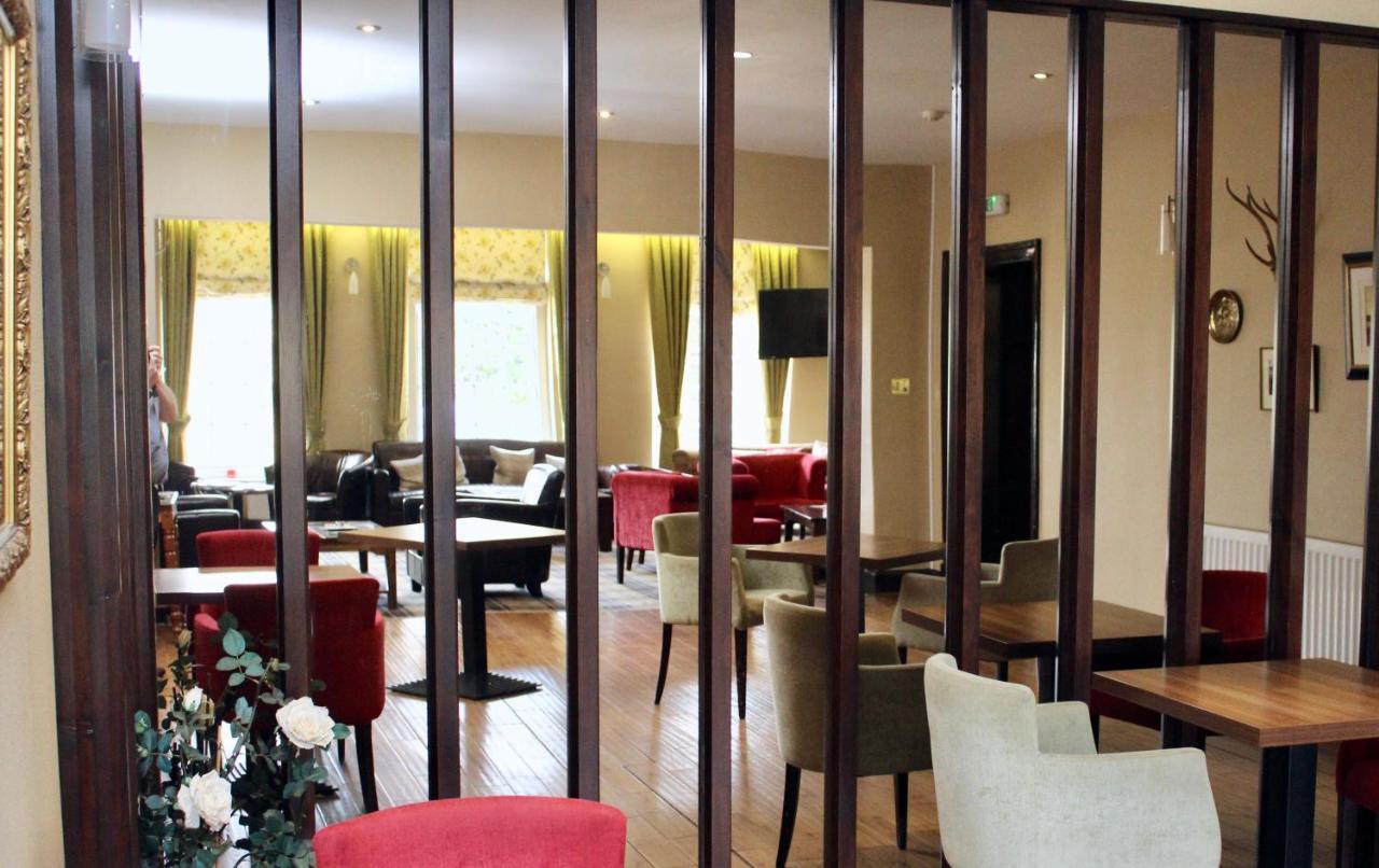 Ty Newydd Country Hotel Hirwaun Extérieur photo